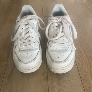 Nike Air Force Ones kids 3.5